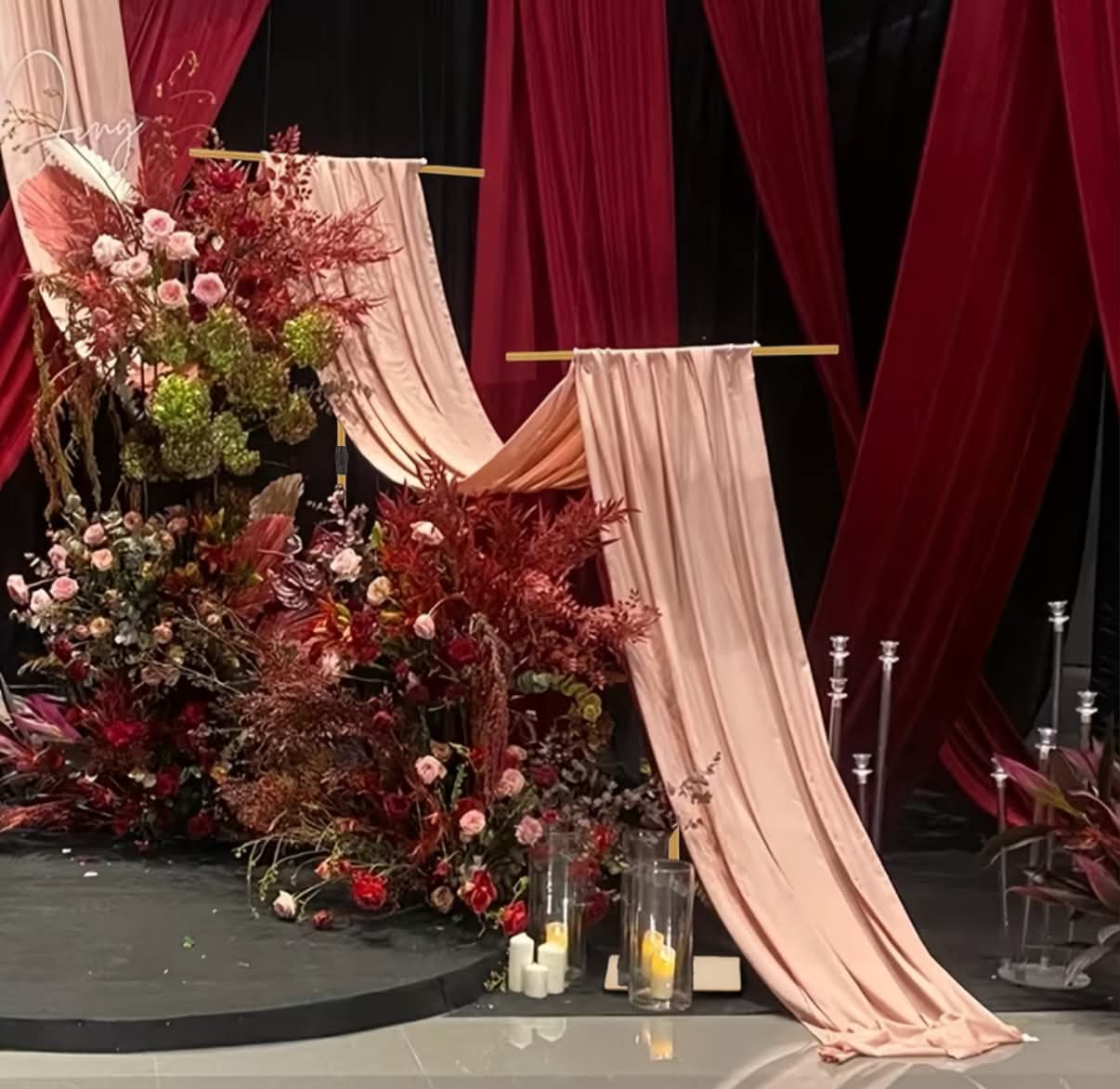 Gold Draping Stand